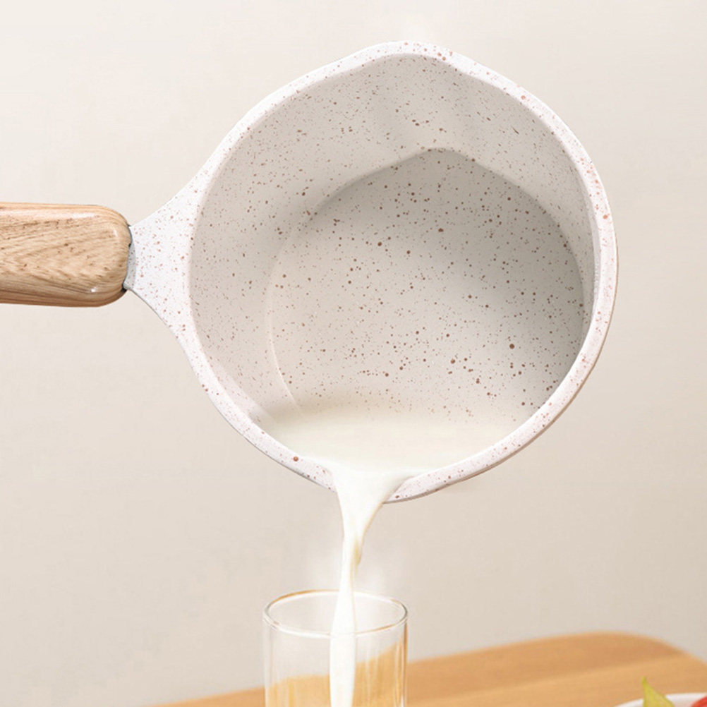 Small Aluminum Sauce Pan with  - огляд і ціна Pour Pot Aluminum